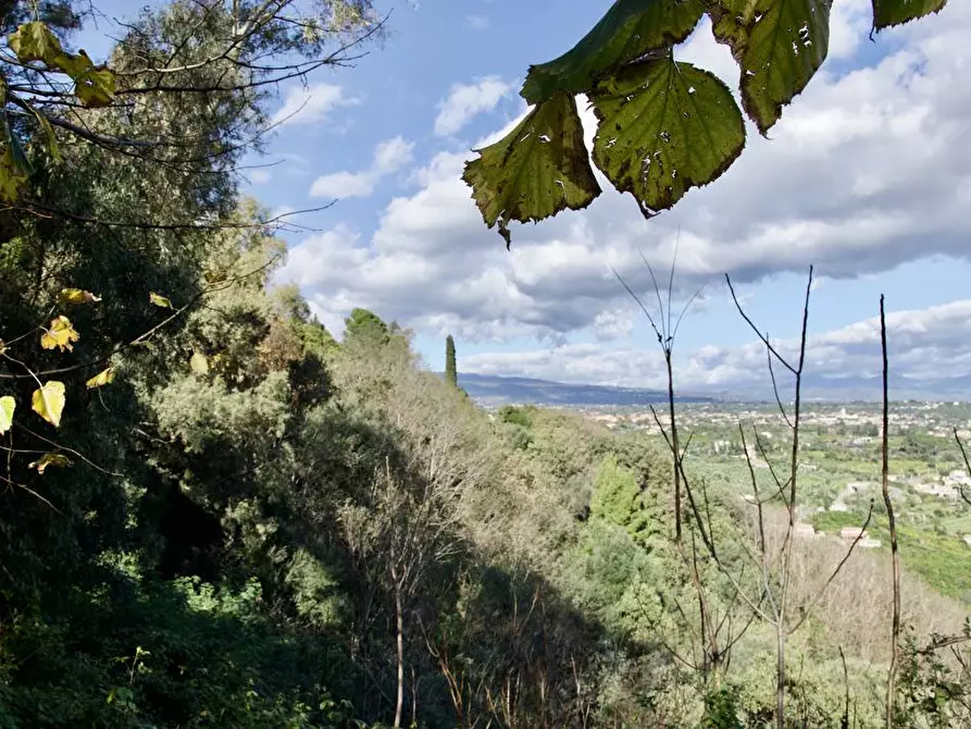 Immagine 25 di Terreno industriale in vendita  in strada statale 114 a Acireale