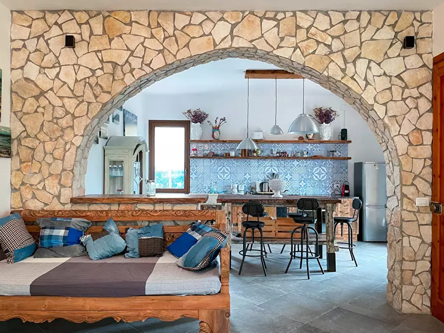 Immagine 6 di Villa in vendita  in via mallia a Siracusa