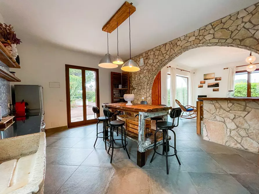 Immagine 11 di Villa in vendita  in via mallia a Siracusa