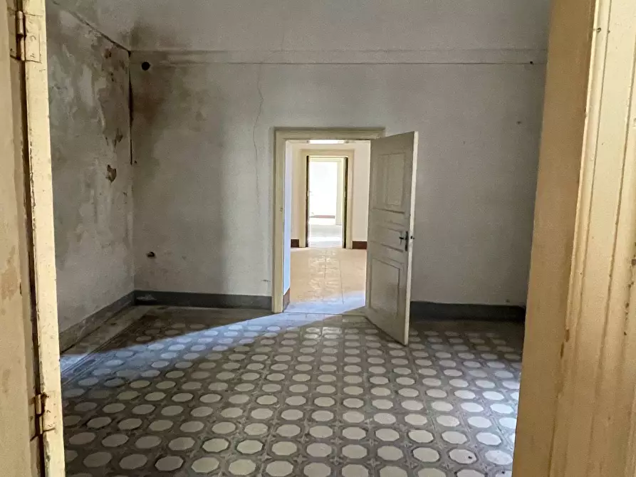 Immagine 5 di Appartamento in vendita  in via salomone a Siracusa