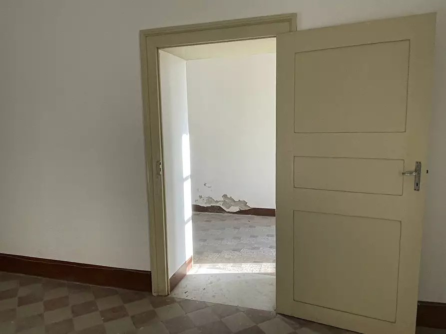 Immagine 15 di Appartamento in vendita  in via salomone a Siracusa