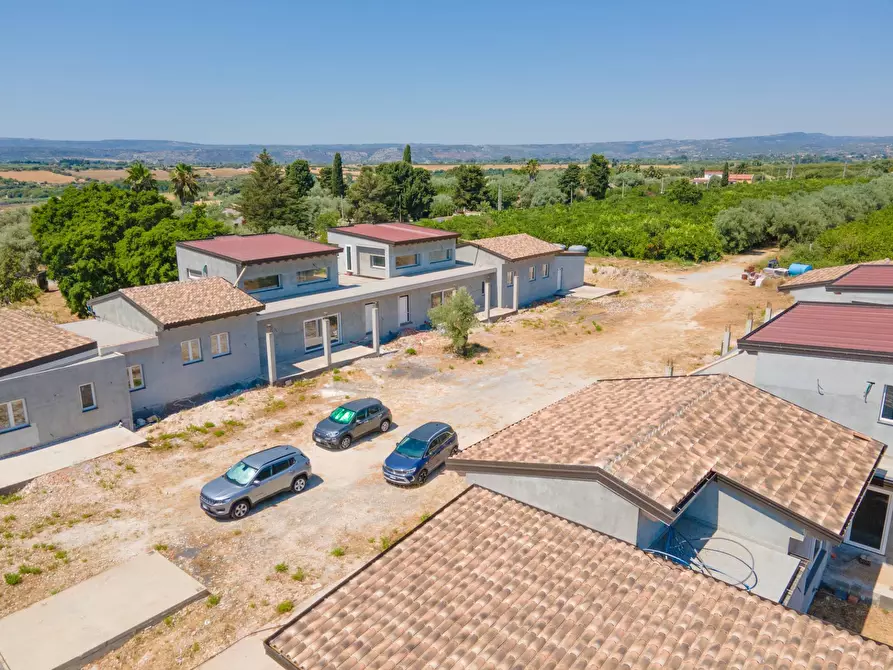 Immagine 22 di Villa in vendita  in contrada monasteri a Siracusa