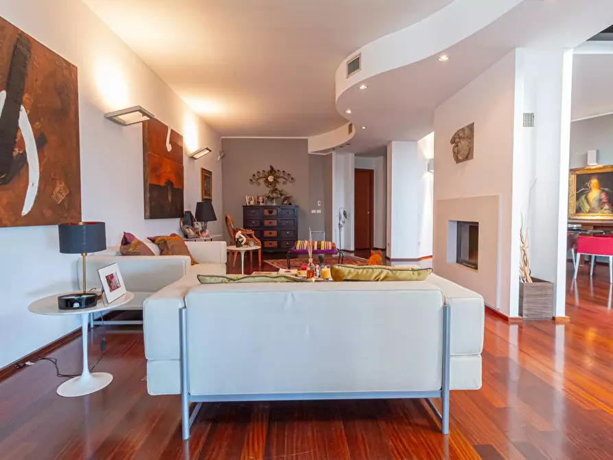 Immagine 8 di Attico in vendita  in Via Carlo Forlanini a Siracusa