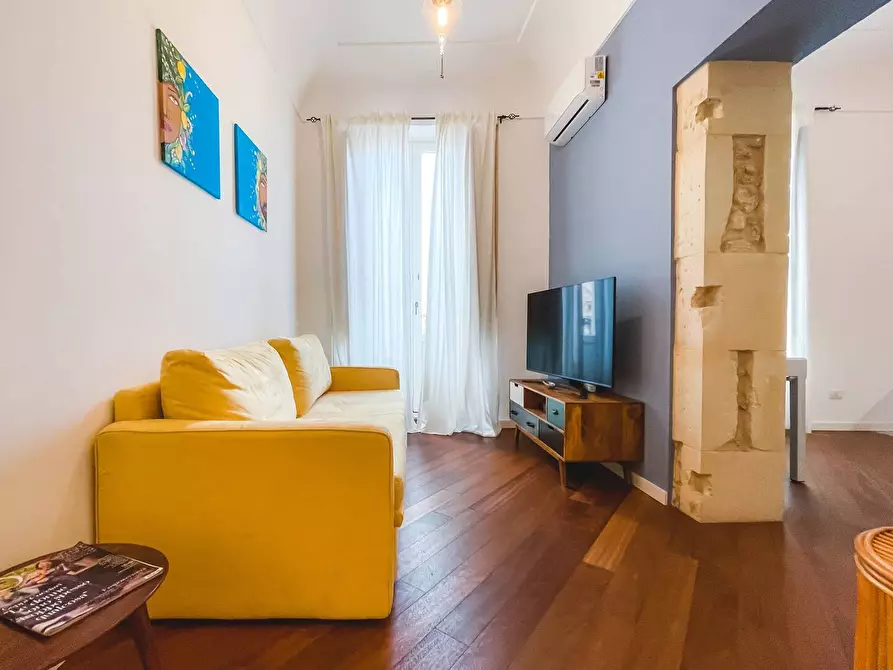 Immagine 8 di Appartamento in vendita  in via resalibera a Siracusa