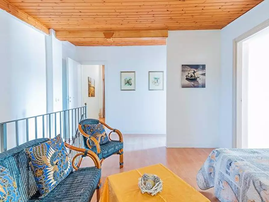 Immagine 18 di Villa in vendita  in traversa ognina a Siracusa