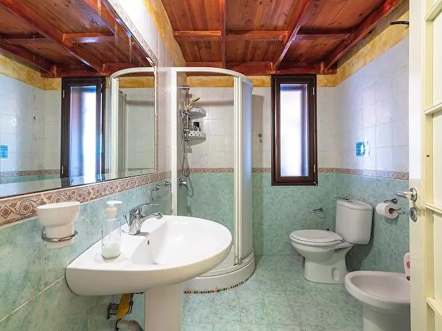 Immagine 10 di Villa in vendita  in traversa ognina a Siracusa