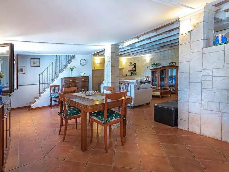 Immagine 17 di Villa in vendita  in traversa ognina a Siracusa