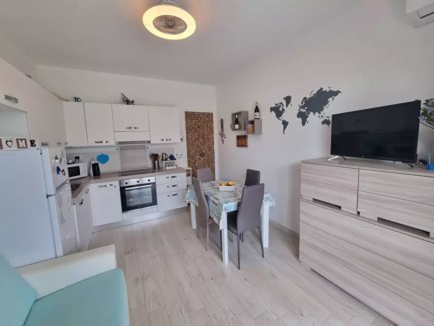 Immagine 11 di Villetta a schiera in vendita  in Via Isole Eolie a Noto