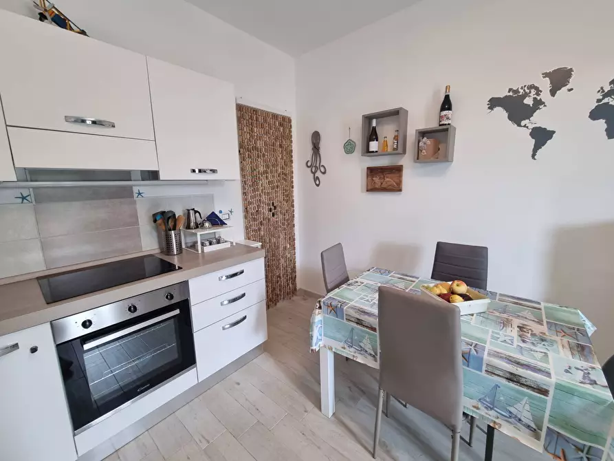 Immagine 13 di Villetta a schiera in vendita  in Via Isole Eolie a Noto