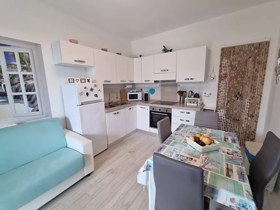 Immagine 14 di Villetta a schiera in vendita  in Via Isole Eolie a Noto