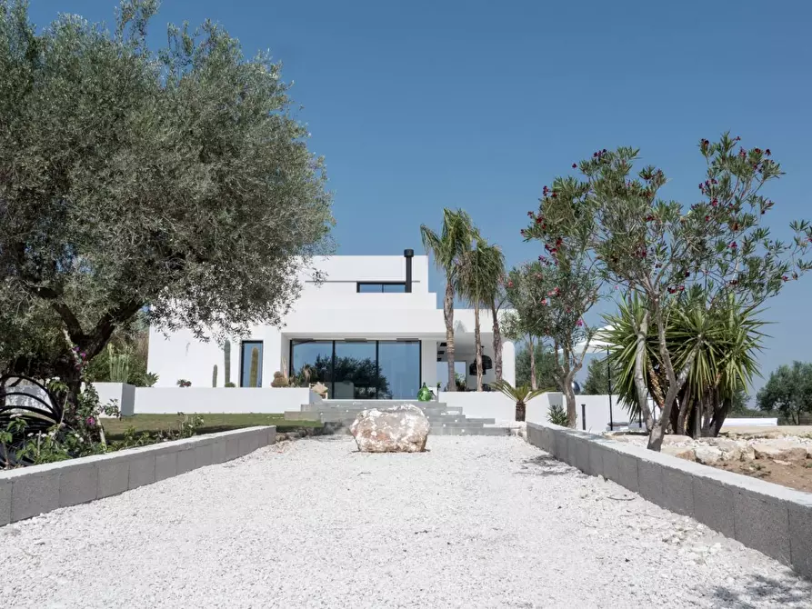 Immagine 1 di Villa in vendita  in Via Ucca Marina a Ispica