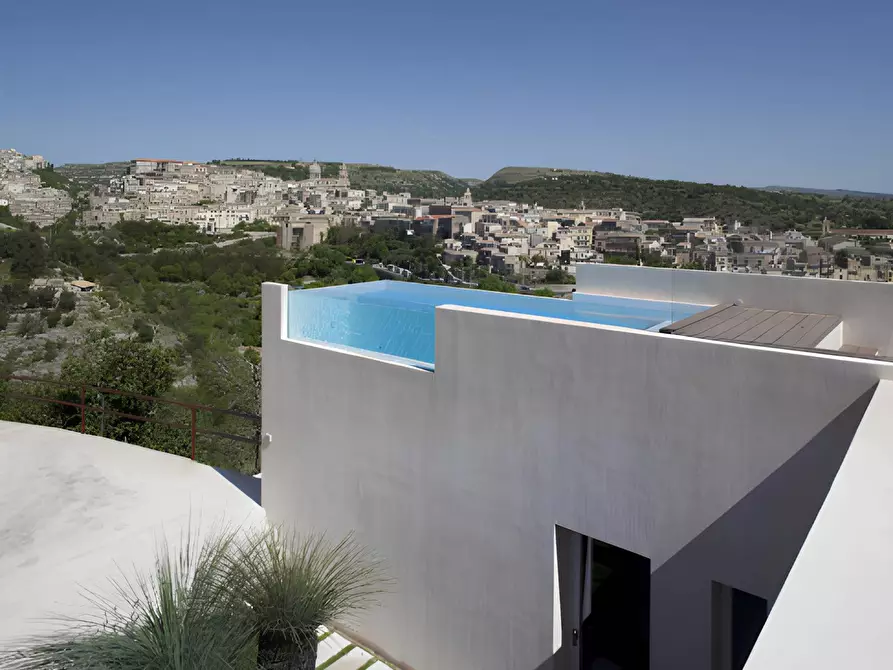 Immagine 8 di Villa in vendita  in ragusa ibla a Ragusa