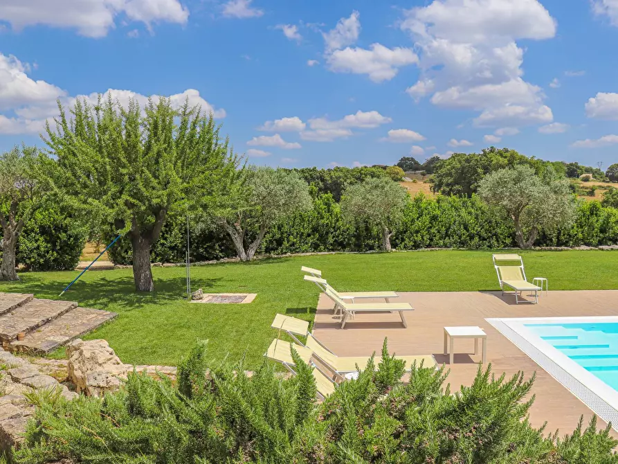 Immagine 3 di Villa in vendita  in strada provinciale 24 noto a Noto