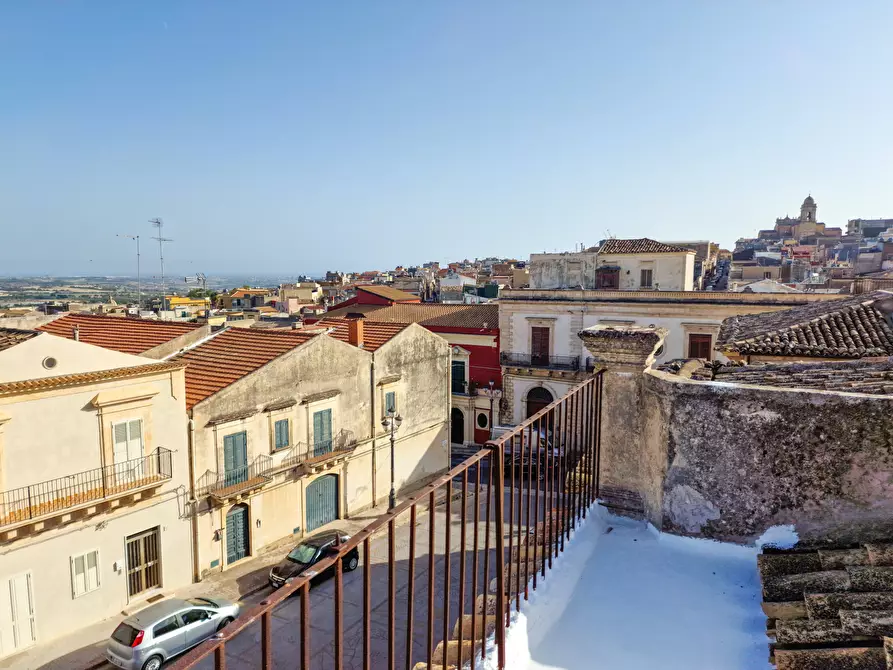 Immagine 20 di Villa in vendita  in Piazza Sant' Antonio a Ispica