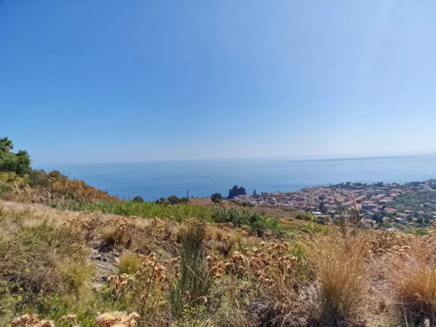 Immagine 11 di Terreno agricolo in vendita  in Via Monterosso a Aci Castello