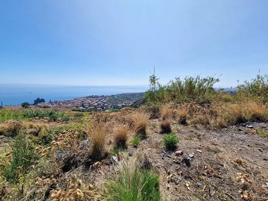 Immagine 12 di Terreno agricolo in vendita  in Via Monterosso a Aci Castello