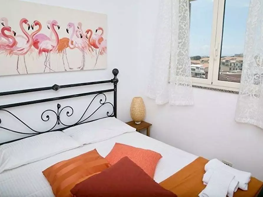 Immagine 6 di Palazzo in vendita  in via Pancrazio De Pasquale a Giardini-Naxos