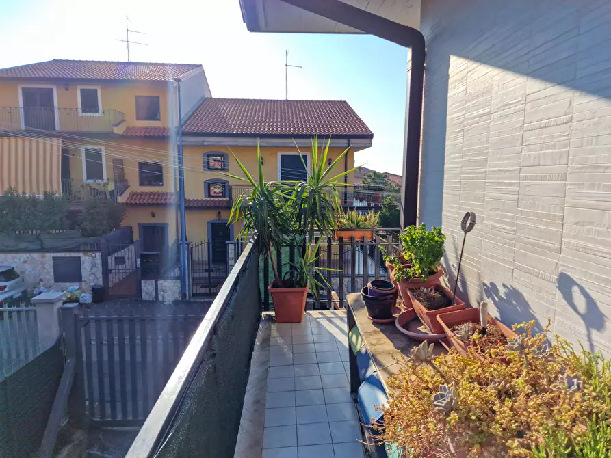 Immagine 23 di Appartamento in vendita  in Via Generale Cascino a Pedara