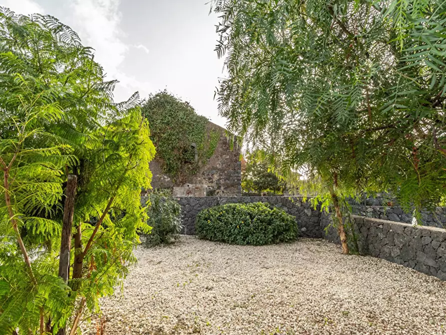 Immagine 14 di Rustico / casale in vendita  in Via Spirito Santo a Aci Sant'antonio