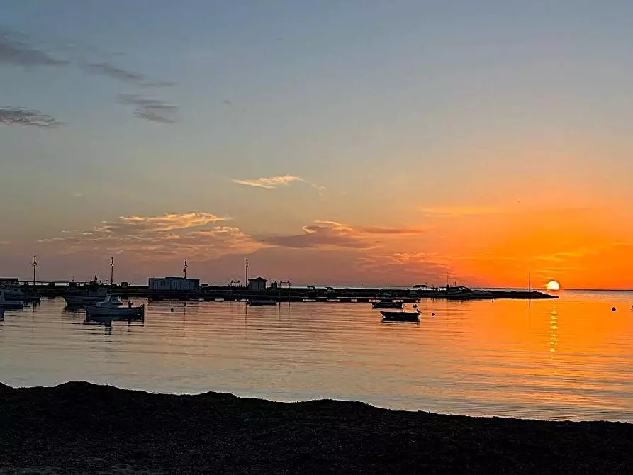 Immagine 3 di Appartamento in vendita  in viale lido a Pachino