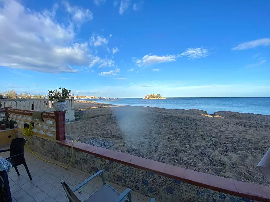 Immagine 9 di Appartamento in vendita  in viale lido a Pachino