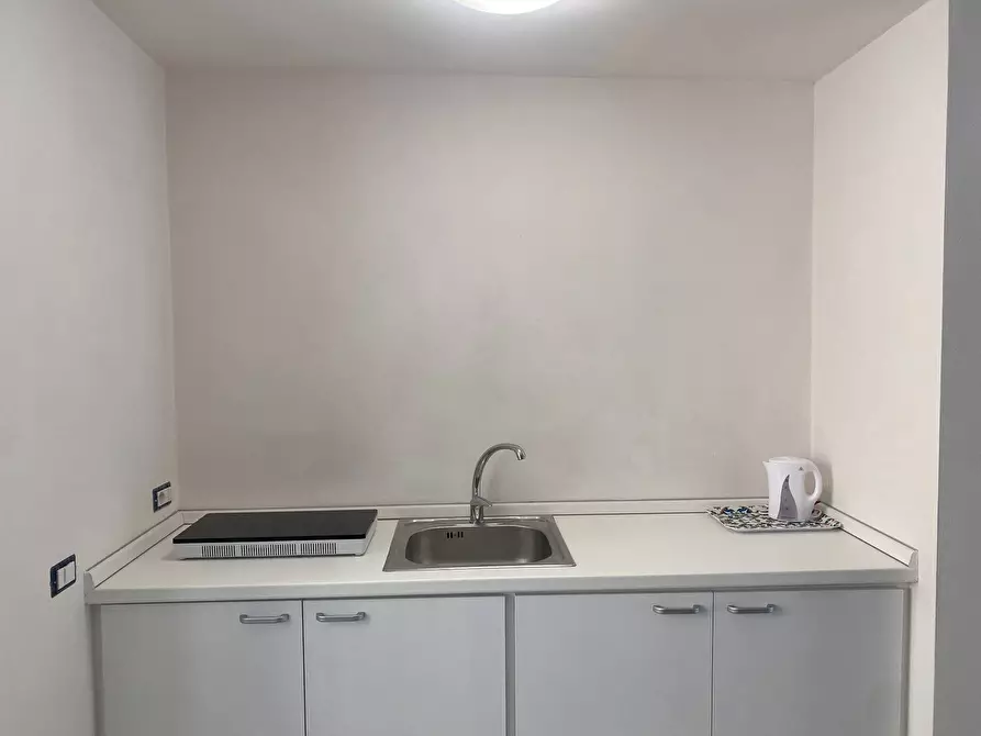 Immagine 30 di Casa indipendente in vendita  in via emanuele de Benedictis a Siracusa