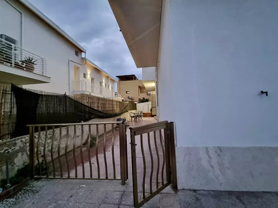 Immagine 28 di Casa semindipendente in vendita  in via aldo moro a Avola