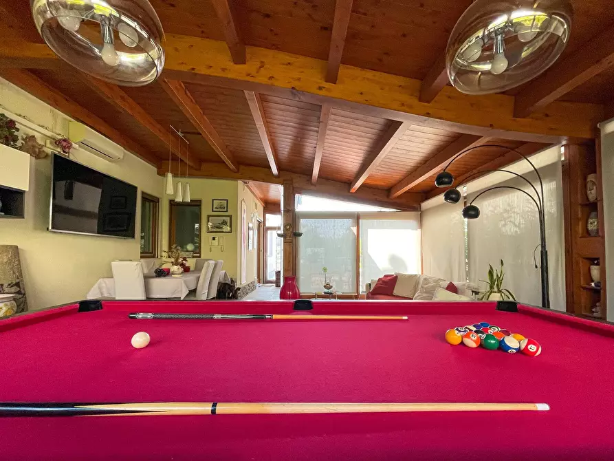 Immagine 28 di Villa in vendita  in via luigi monti a Siracusa