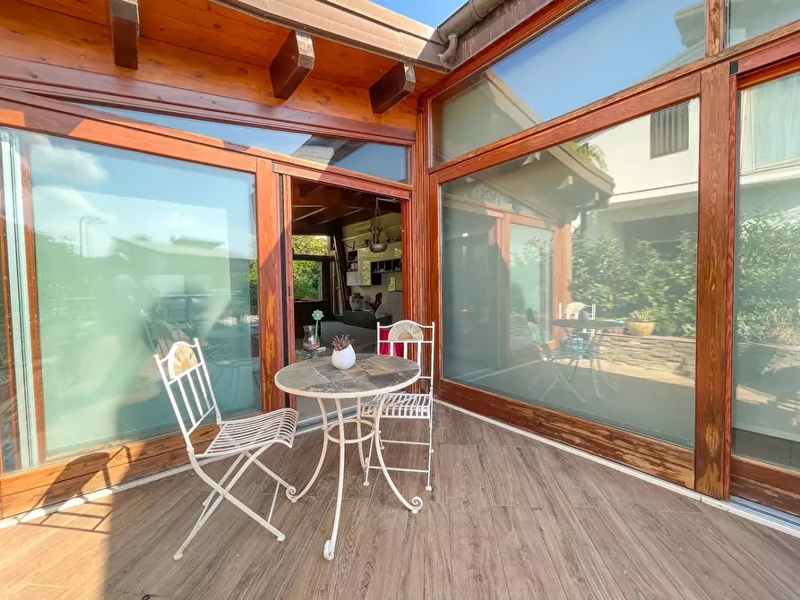 Immagine 30 di Villa in vendita  in via luigi monti a Siracusa