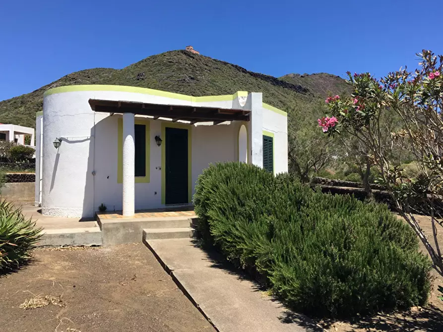 Immagine 9 di Villa in vendita  in contrada pozzolana a Lampedusa E Linosa