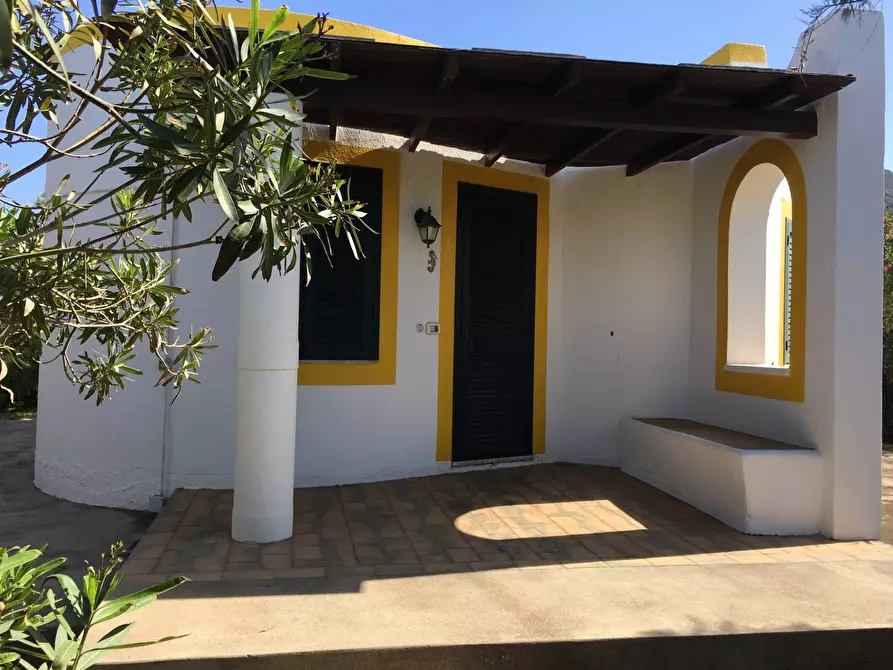 Immagine 11 di Villa in vendita  in contrada pozzolana a Lampedusa E Linosa