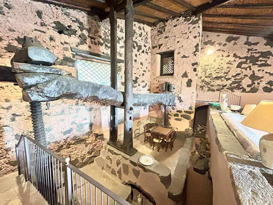 Immagine 12 di Villa in vendita  in via giuseppe garibaldi a Viagrande