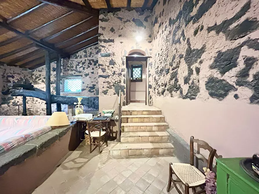 Immagine 24 di Villa in vendita  in via giuseppe garibaldi a Viagrande