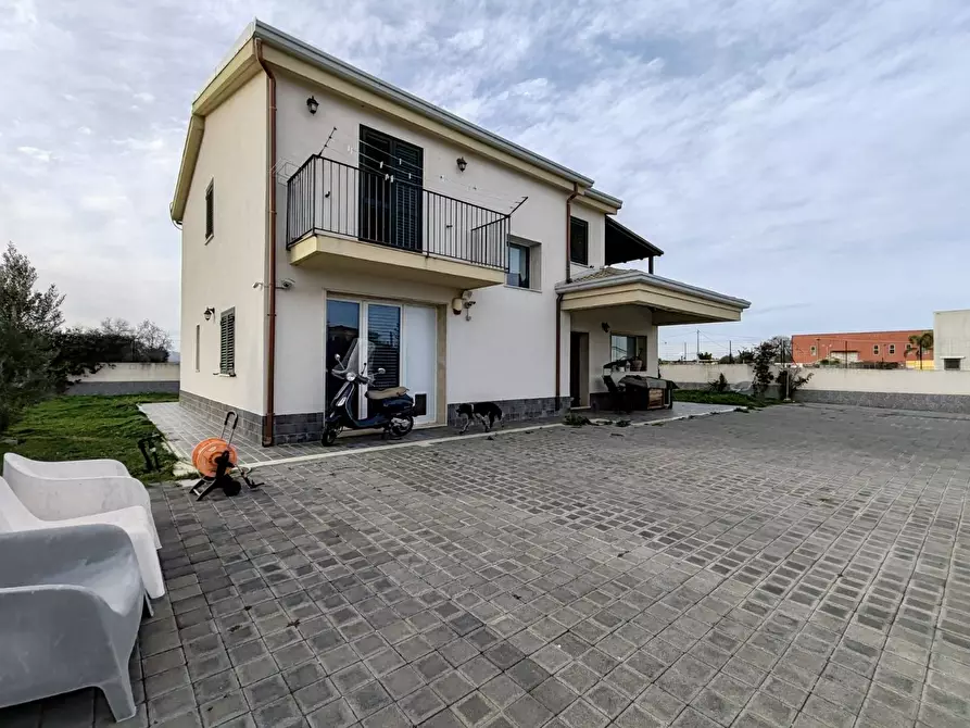 Immagine 16 di Villa in vendita  in viale pantanelli a Siracusa