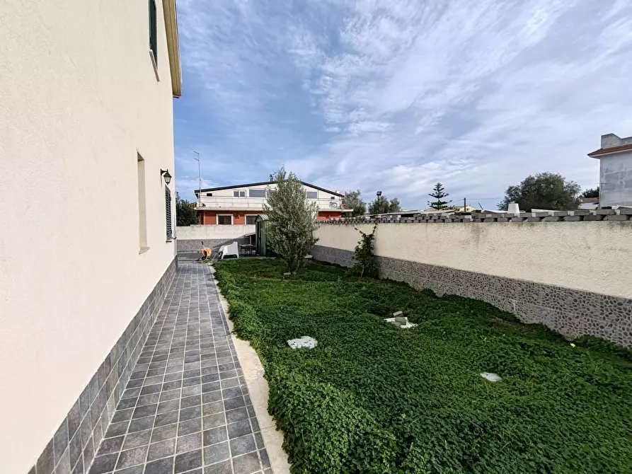 Immagine 23 di Villa in vendita  in viale pantanelli a Siracusa