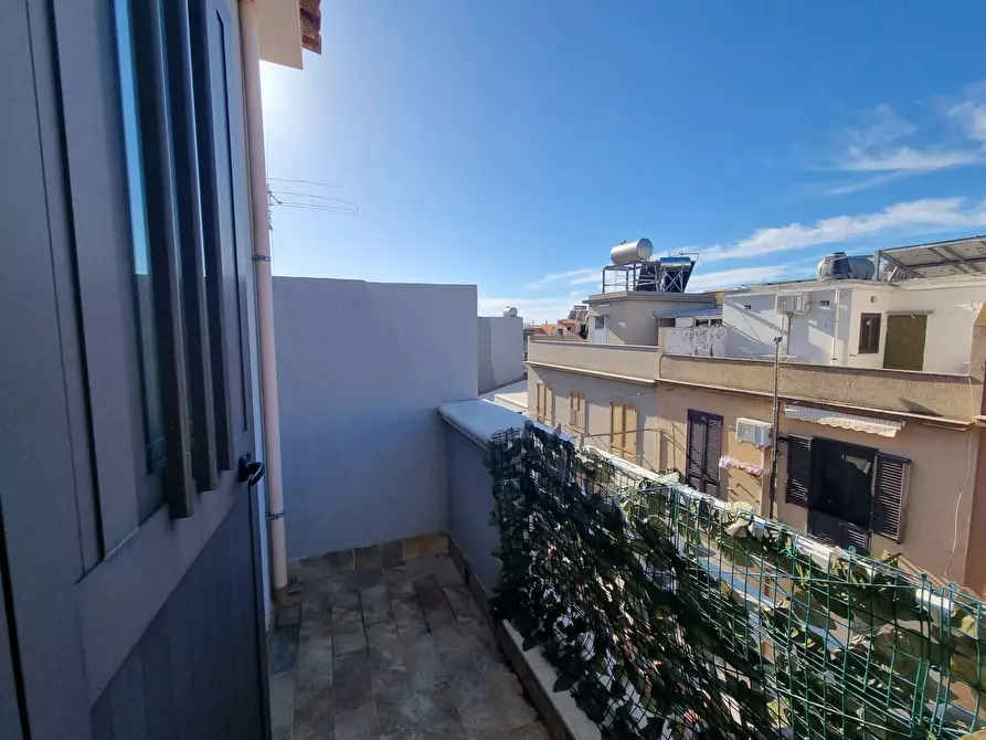 Immagine 10 di Appartamento in vendita  in via ugo foscolo a Avola