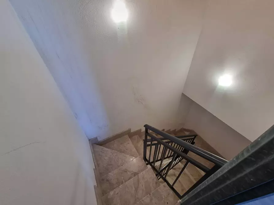 Immagine 12 di Appartamento in vendita  in via ugo foscolo a Avola