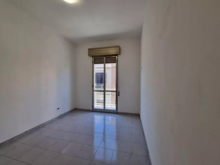 Immagine 15 di Appartamento in vendita  in via ugo foscolo a Avola