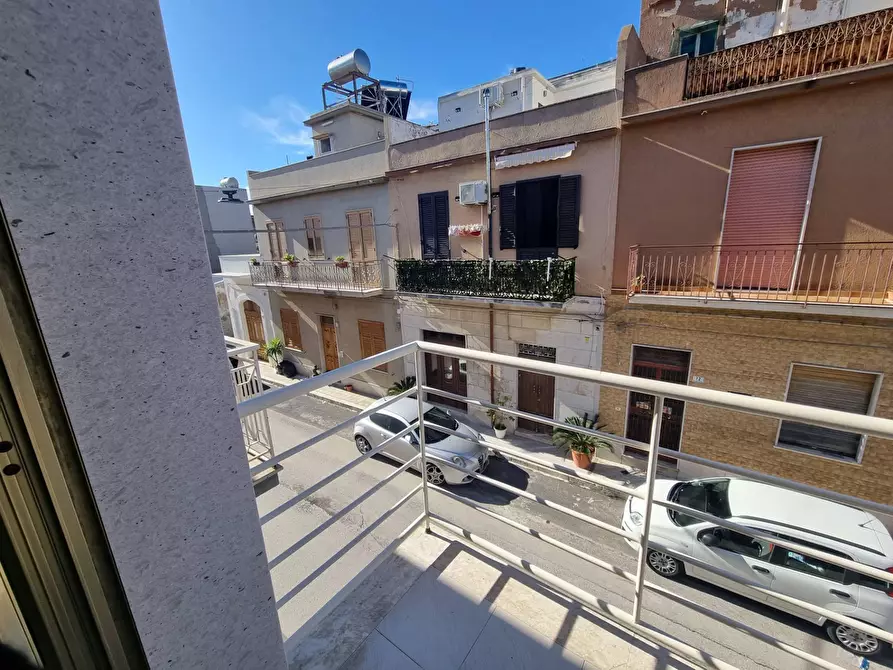 Immagine 20 di Appartamento in vendita  in via ugo foscolo a Avola