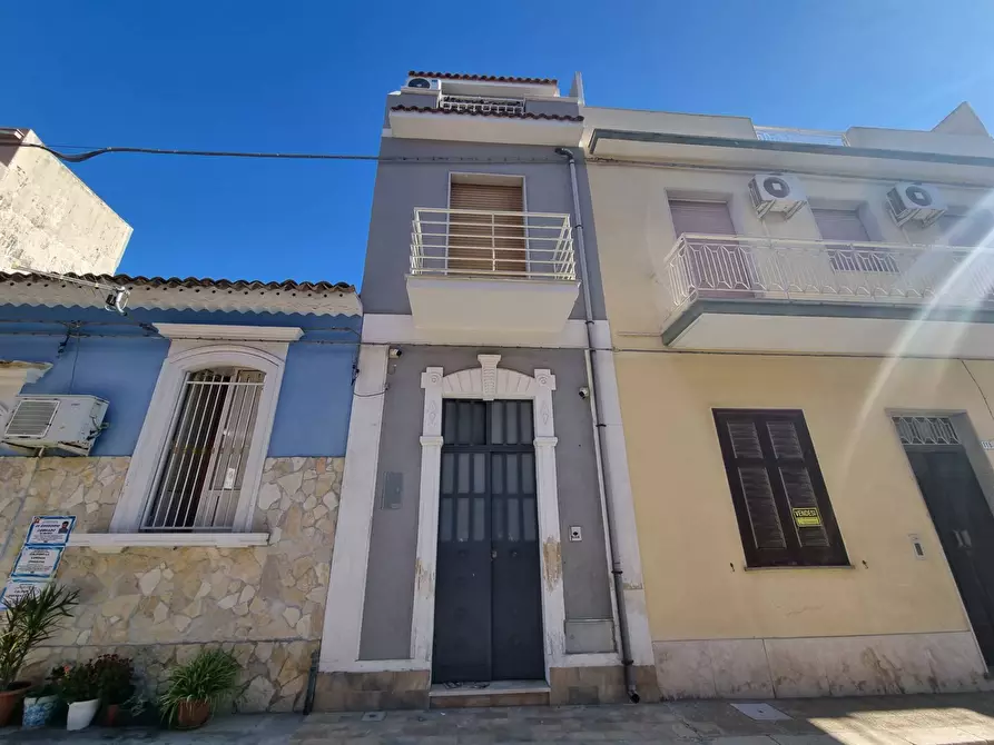 Immagine 29 di Appartamento in vendita  in via ugo foscolo a Avola