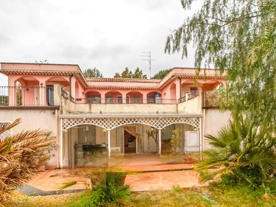 Immagine 3 di Villa in vendita  in via petrone a Viagrande