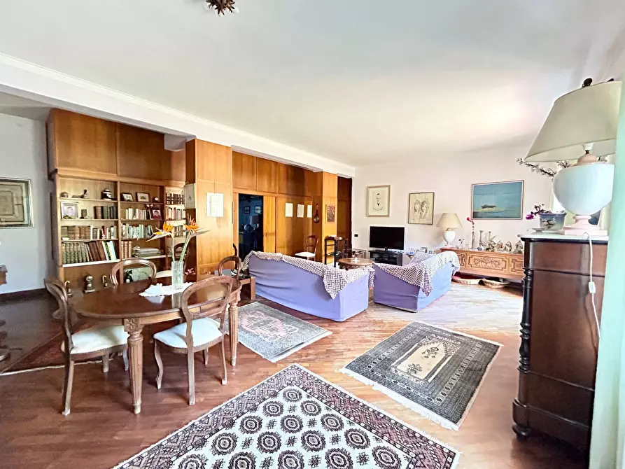 Immagine 2 di Appartamento in vendita  in via acicastello a Catania