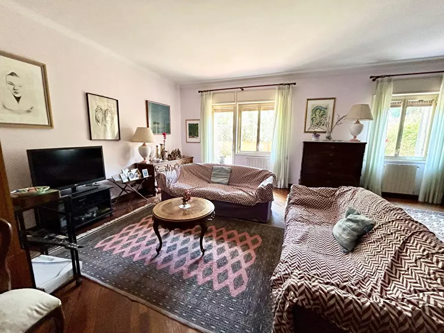 Immagine 6 di Appartamento in vendita  in via acicastello a Catania