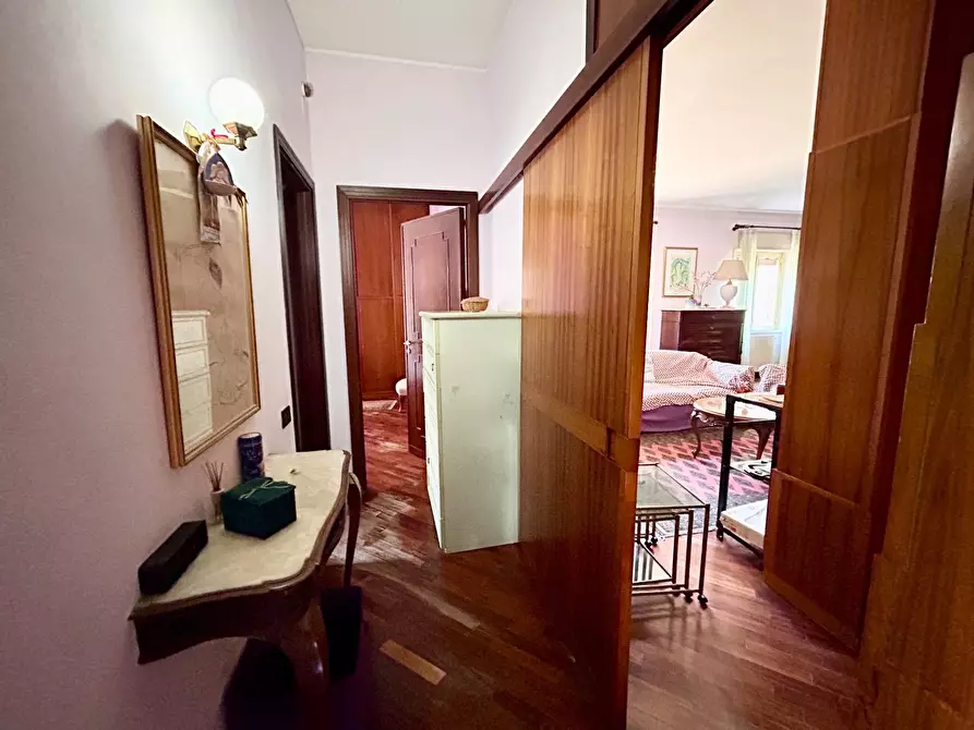 Immagine 12 di Appartamento in vendita  in via acicastello a Catania