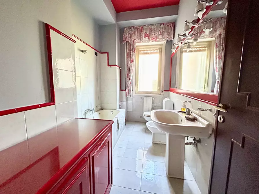 Immagine 18 di Appartamento in vendita  in via acicastello a Catania