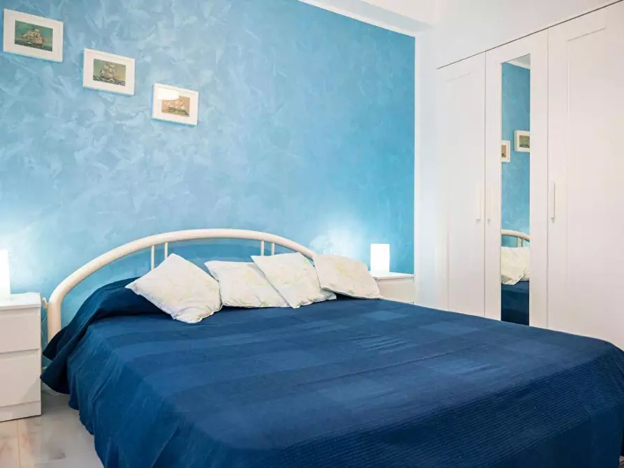 Immagine 13 di Appartamento in vendita  in viale paolo calleri a Pachino