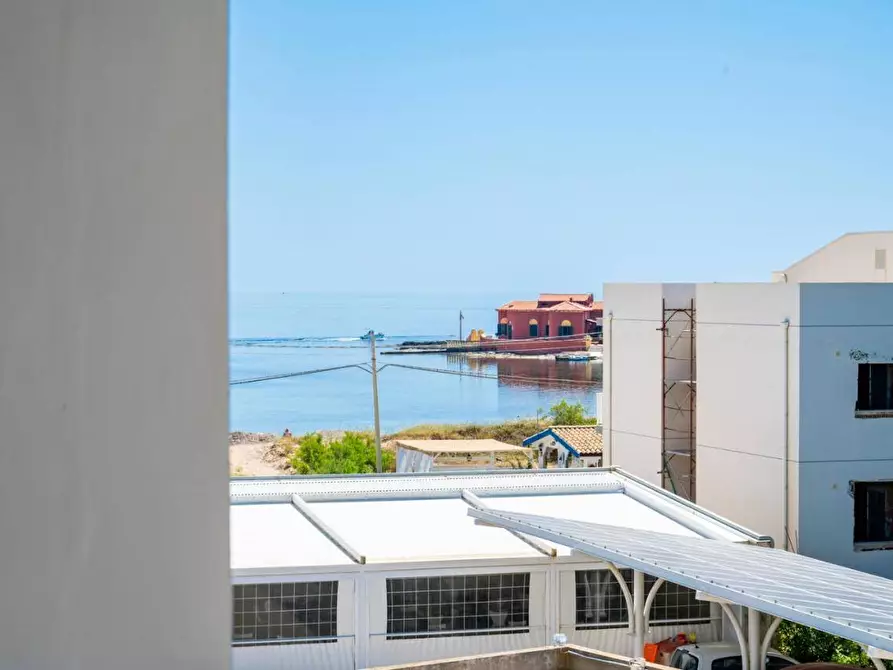 Immagine 21 di Appartamento in vendita  in viale paolo calleri a Pachino