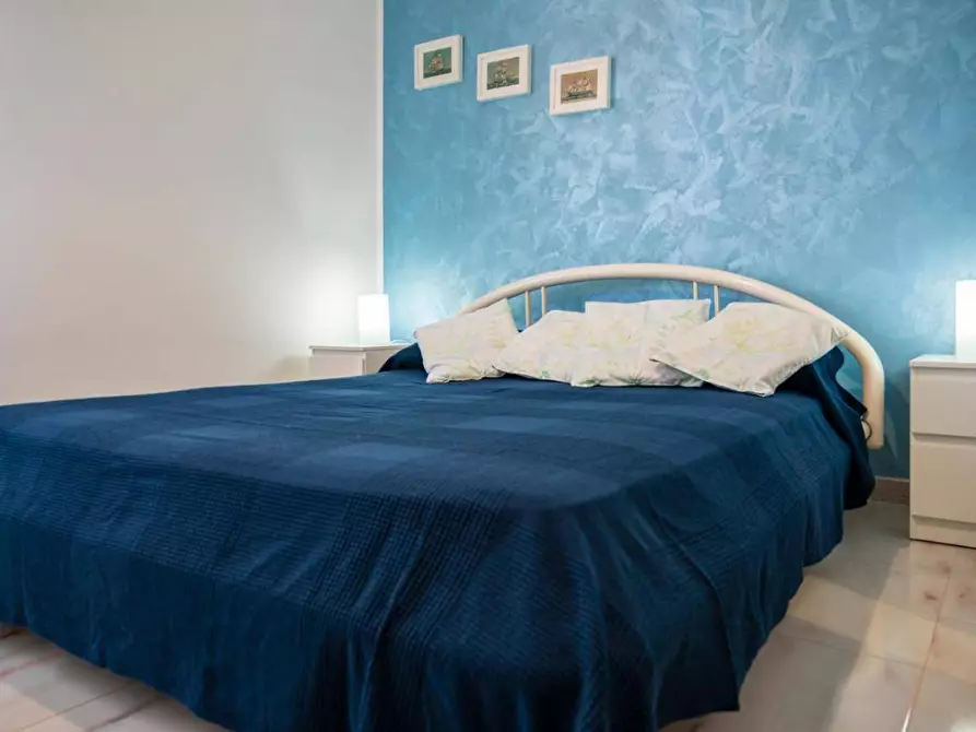 Immagine 15 di Appartamento in vendita  in viale paolo calleri a Pachino