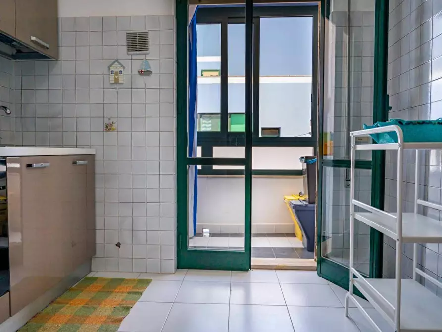 Immagine 25 di Appartamento in vendita  in viale paolo calleri a Pachino