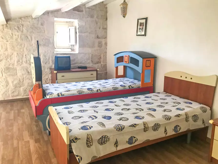 Immagine 19 di Villa in vendita  in Via Regina Margherita a Scicli